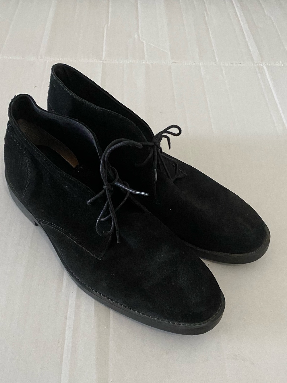 Banana Republic Men's Black Suede Chukka Boots - Classic Lace-Up Size 12